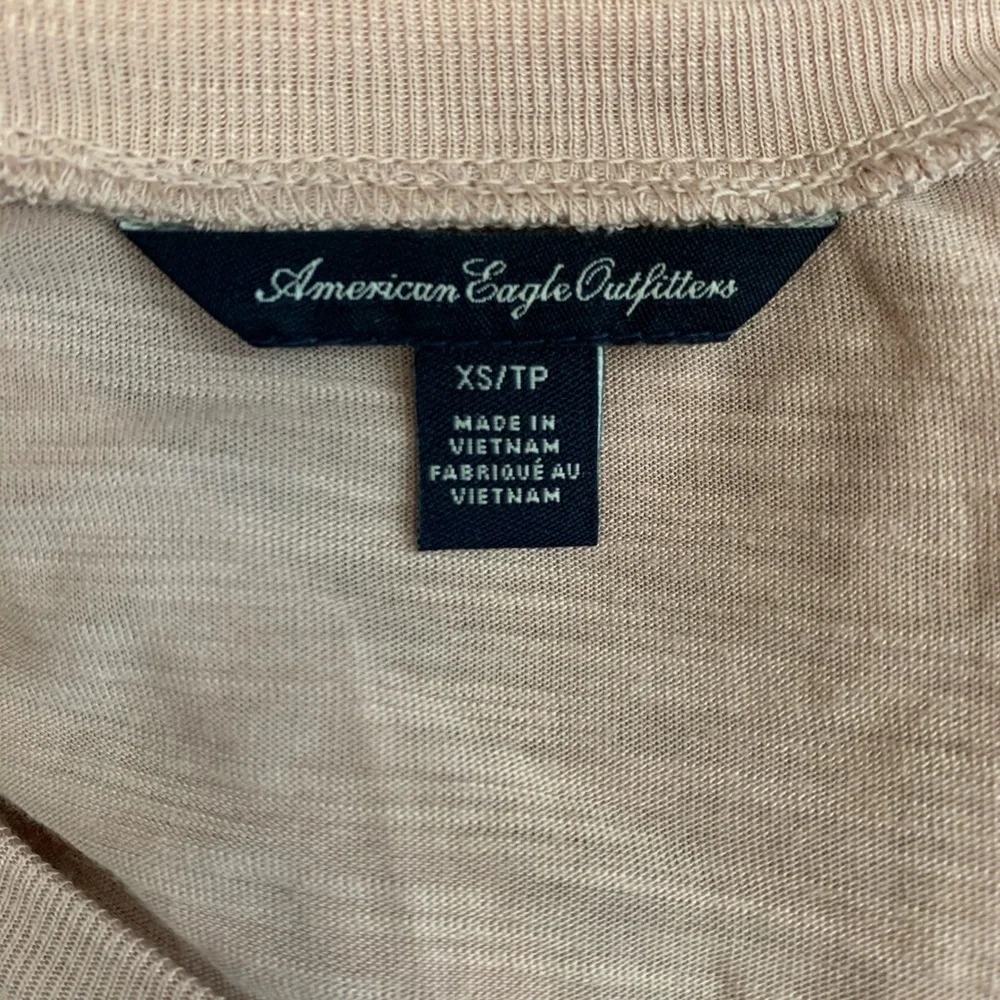 American Eagle Outfitters Pink Top with pearl accents, Women's XS - Picture 2 of 10